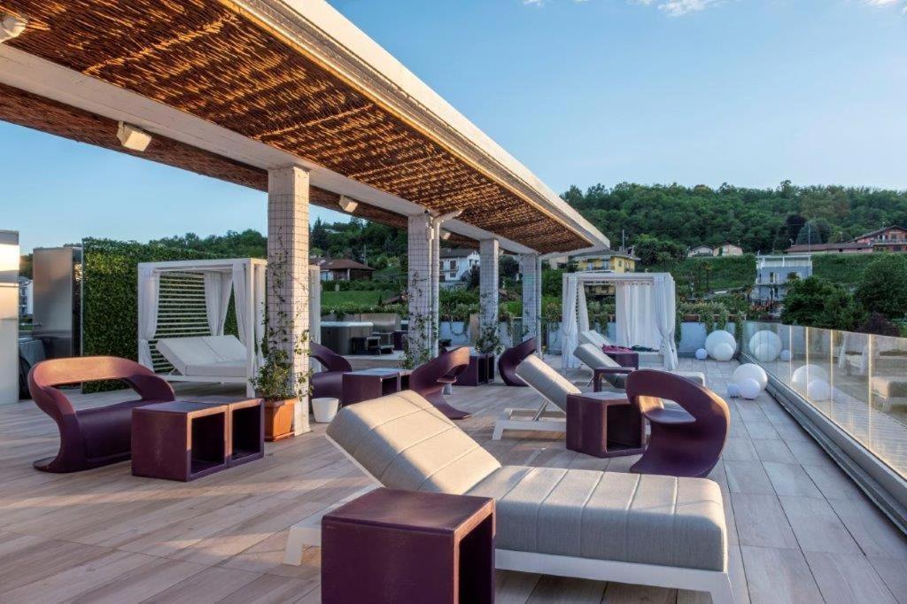 Hotel Le Palme (Adults Only) Dormelletto Bagian luar foto